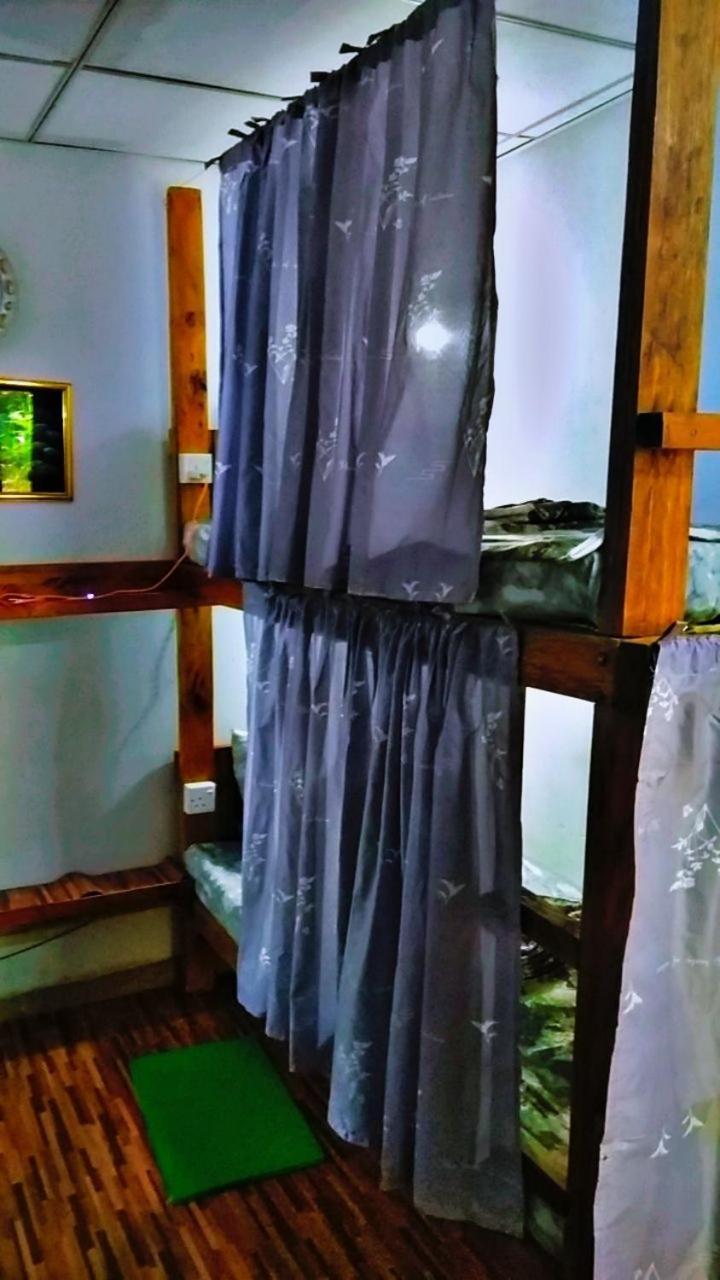 Ella Kumi Hostel 외부 사진