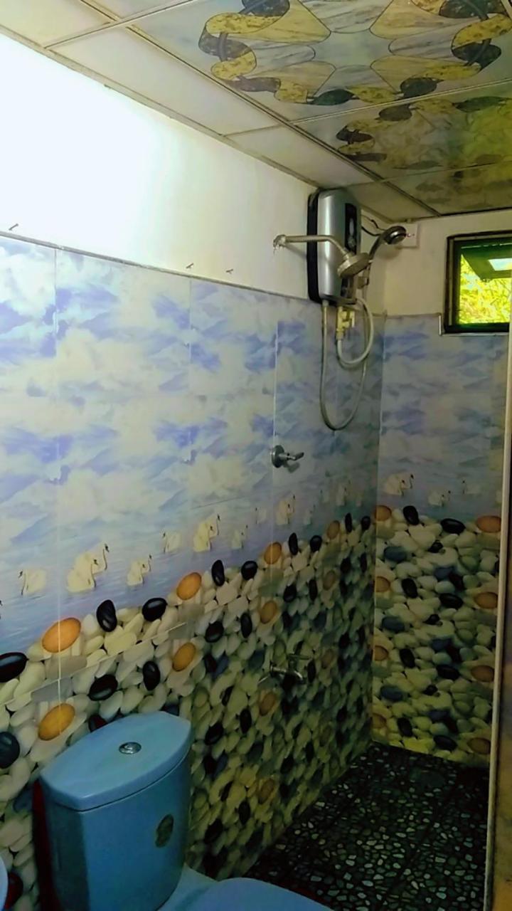 Ella Kumi Hostel 외부 사진